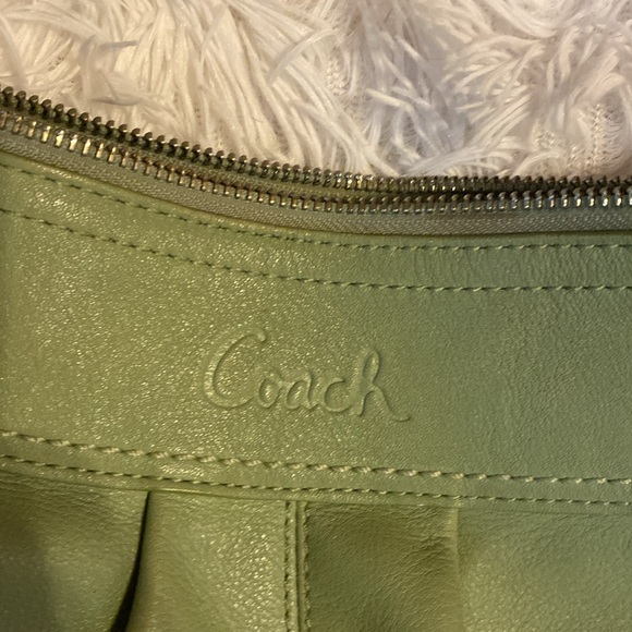 Coach purse - Picture 2 of 5